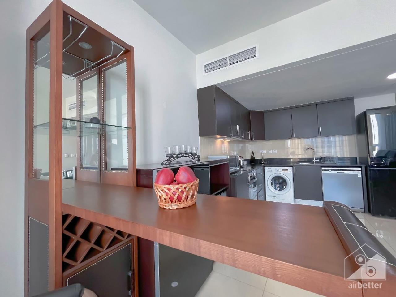 Apartment Stunning Loft With Incredible Views Dubai