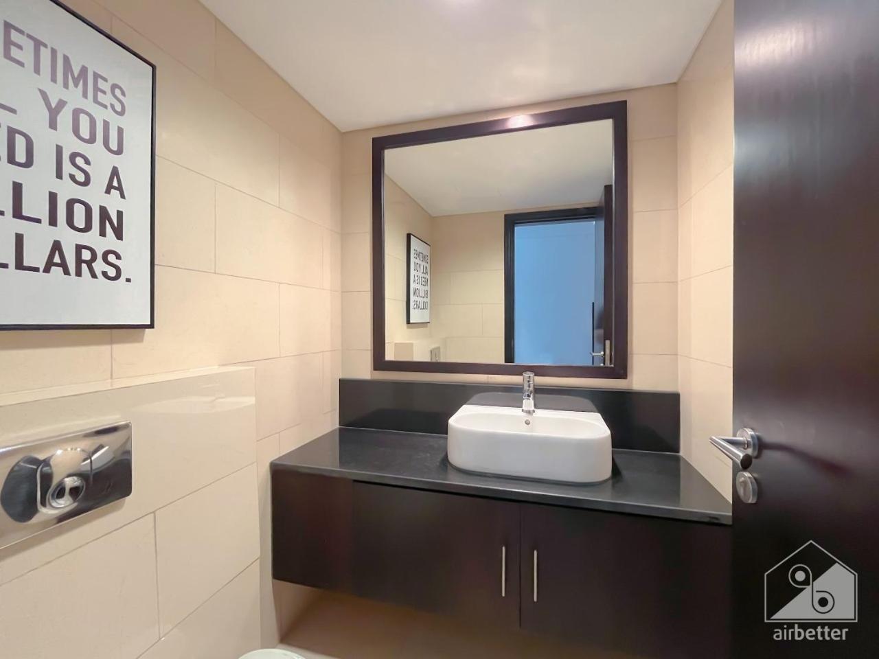 Apartment Stunning Loft With Incredible Views Dubai